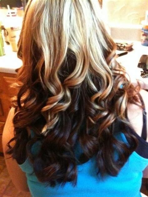 hair color brown on top blonde on bottom|More.